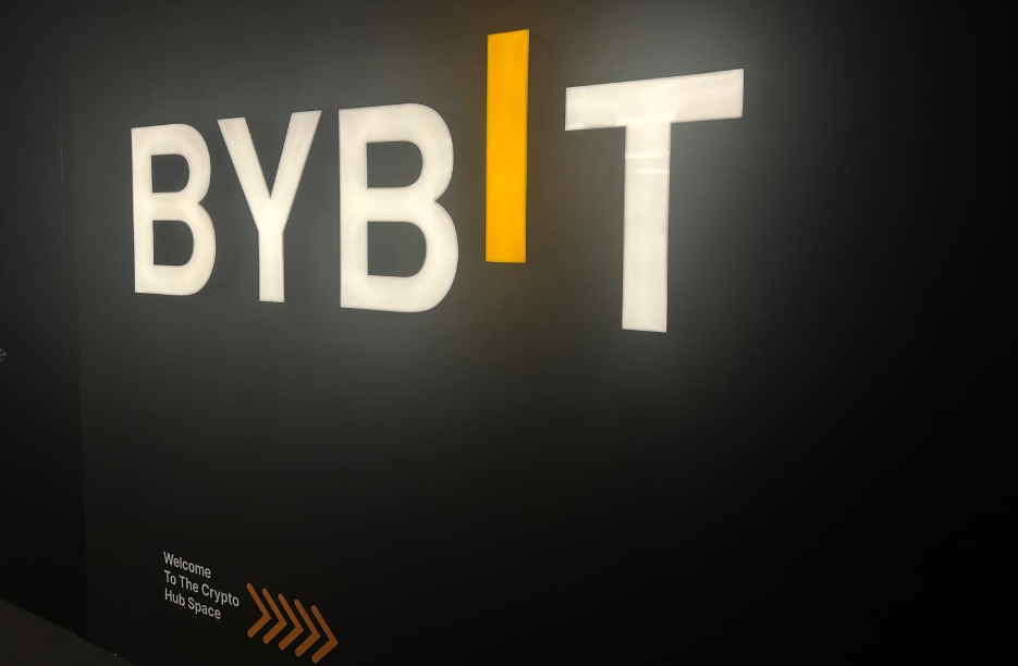 Bybit EU MiCA Regulierung Bybit EU MiCA Zulassung über österreichische FMA mit eigener Plattform